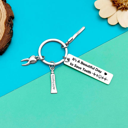 24Pcs Dentist Keychain Gifts for Men Women Dental Hygienist Jewelry Bulk Gifts for Dentist Assistant Keyring Dentist Graduation Gift Nurse Doctor Dentist Office Orthodontist Gift